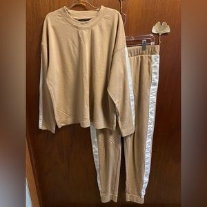 Banana Republic womens 2 piece set